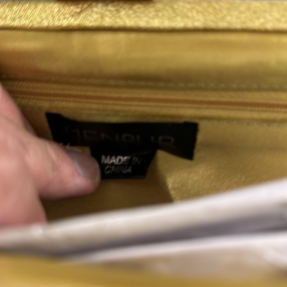 Menbur Gold clutch beautiful - Picture 3 of 7